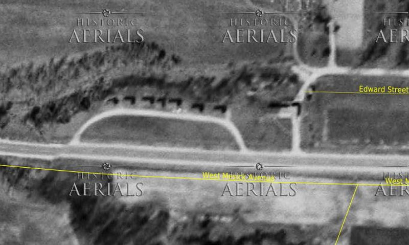 Kozee Cabins and Motel (Snow Shoe Cabins) - 1954 Aerial